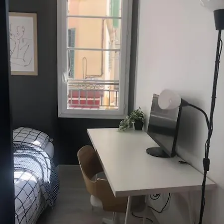 Cosy En Plein Centre-ville *